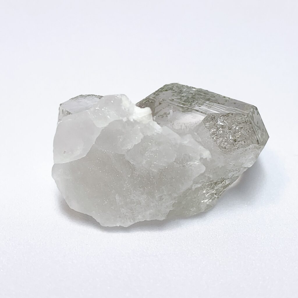 Quartz008