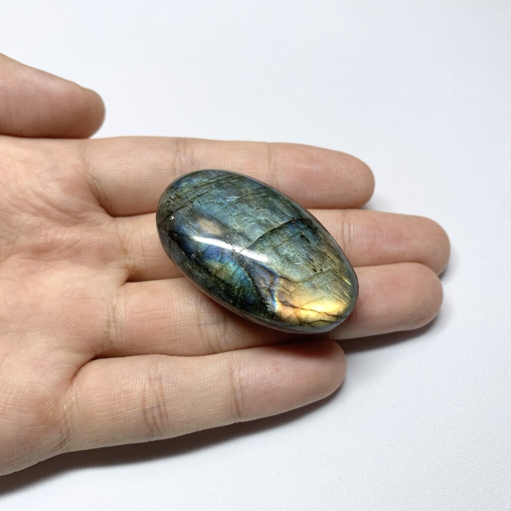 Labradorite003