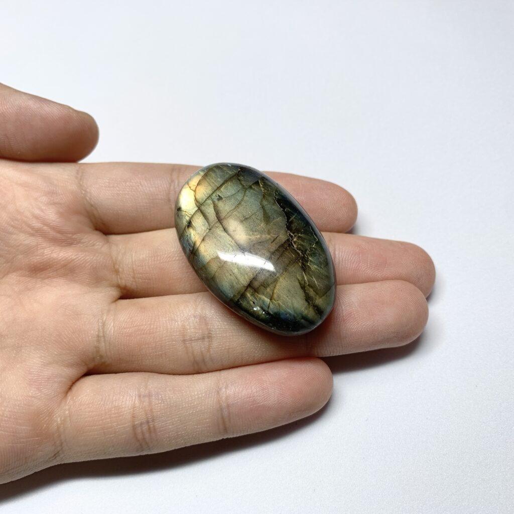 Labradorite003