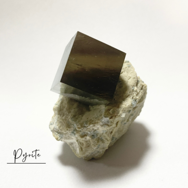 pyrite001